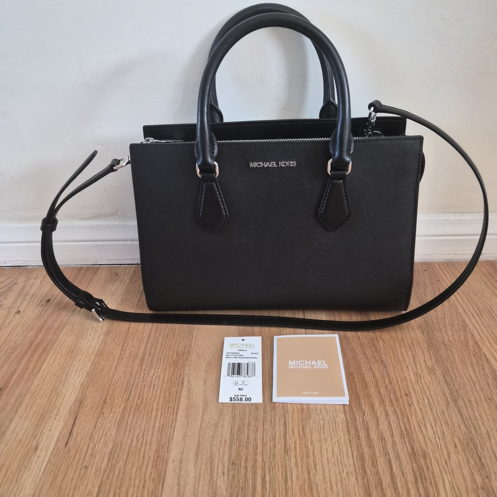 Michael Kors Black Shiela Medium Bag